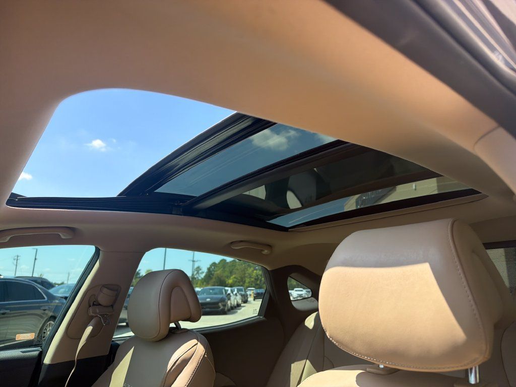 Used 2016 Hyundai Azera Limited FWD image 13