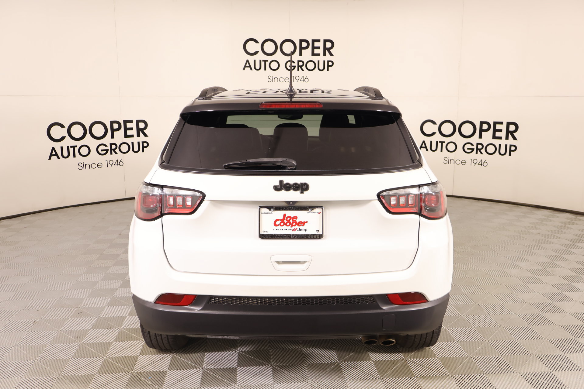 Used 2022 Jeep Compass Latitude FWD image 20