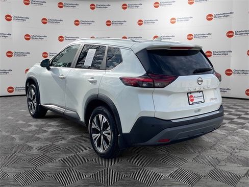Certified 2023 Nissan Rogue SV w/ SV Premium Package image 3