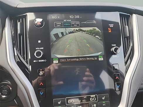 Used 2025 Subaru Outback Onyx Edition image 22