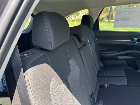 New 2026 Kia Sorento LX FWD image 23