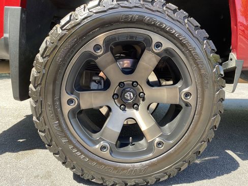 Used 2021 Chevrolet Colorado W/T w/ WT Convenience Package image 42