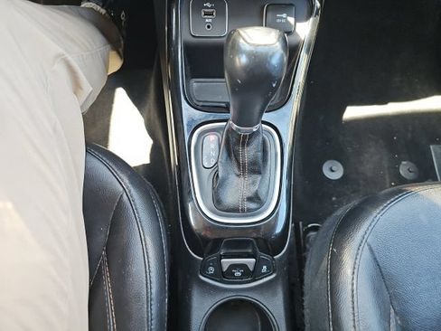 Used 2019 Jeep Compass Limited FWD image 17