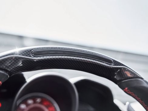Used 2020 Ferrari Portofino RWD image 59