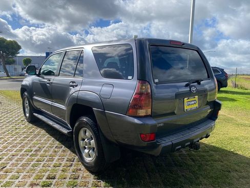 Used 2005 Toyota 4Runner SR5 RWD image 24