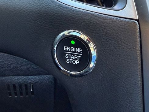 Certified 2023 Ford Edge ST-Line w/ Cargo Accessory Package image 29