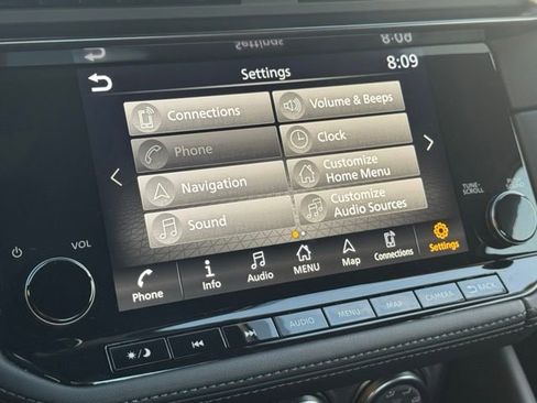 Used 2025 Nissan Z NISMO w/ Floor Mat Package image 33