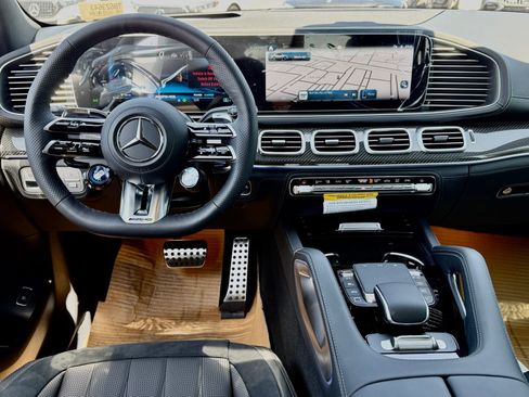 New 2026 Mercedes-Benz GLE 63 AMG S image 28