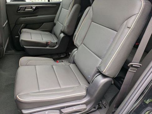 New 2026 Chevrolet Tahoe Premier w/ Sun And Tow Package AWD/4WD image 28