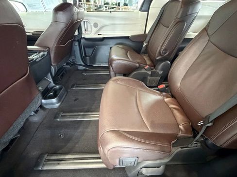 Certified 2024 Toyota Sienna Platinum w/ Protection Package (TMS) AWD/4WD image 34