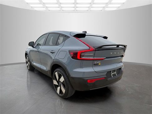 Used 2023 Volvo C40 P8 Recharge Ultimate image 7