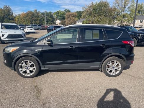 Used 2016 Ford Escape Titanium w/ Equipment Group 301A image 3
