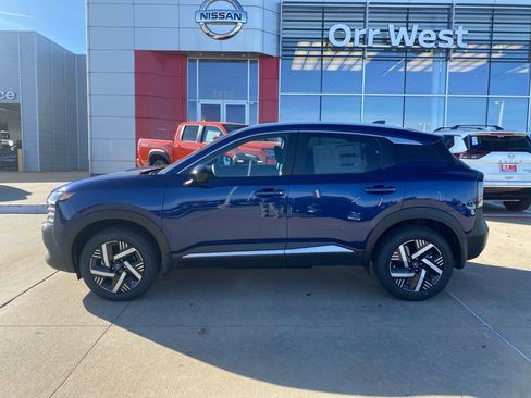 New 2026 Nissan Kicks SV w/ SV Premium Package image 2