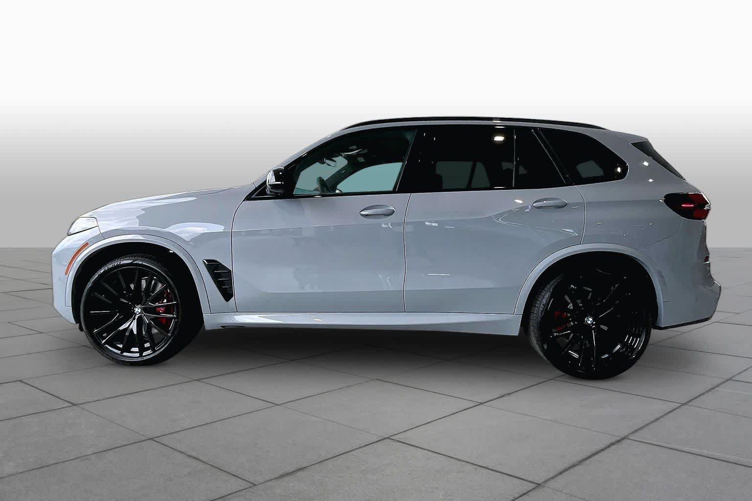 Used 2026 BMW X5 M60i AWD/4WD image 32