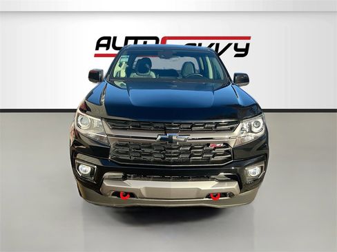 Used 2022 Chevrolet Colorado Z71 w/ Trail Boss Package image 2