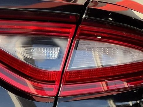 Used 2020 Kia Stinger GT2 image 8