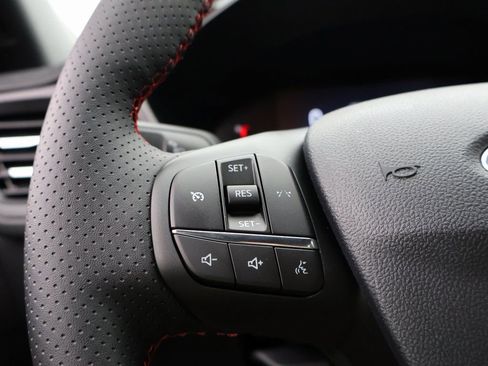 New 2026 Ford Escape ST-Line w/ Cold Weather Package image 25