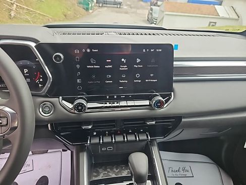 New 2026 GMC Canyon Elevation image 14