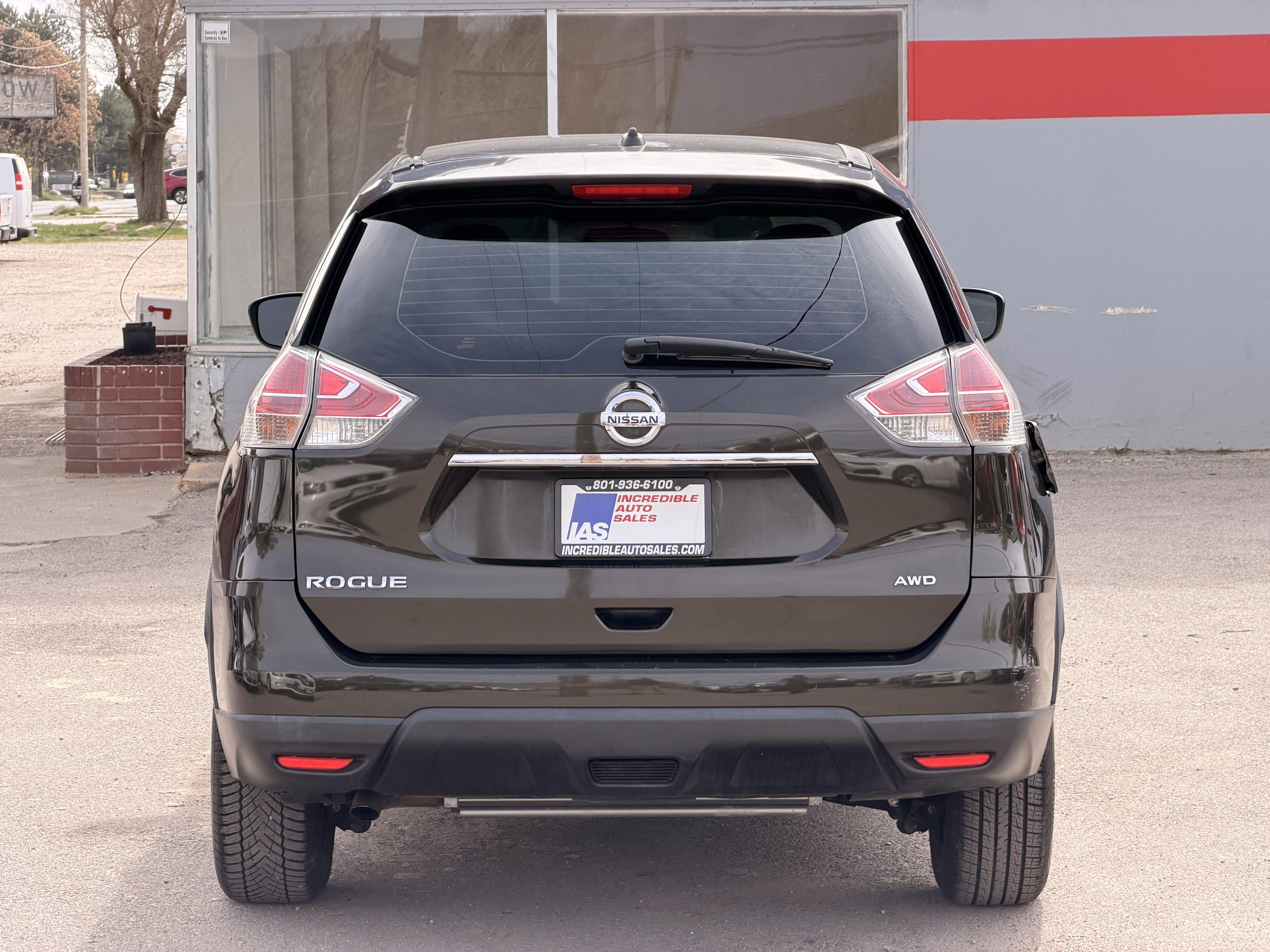 Used 2016 Nissan Rogue S AWD/4WD image 5