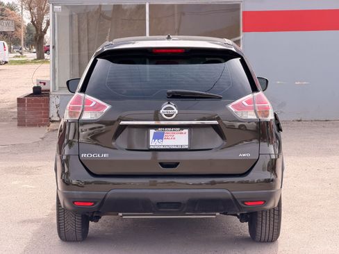 Used 2016 Nissan Rogue S AWD/4WD image 5