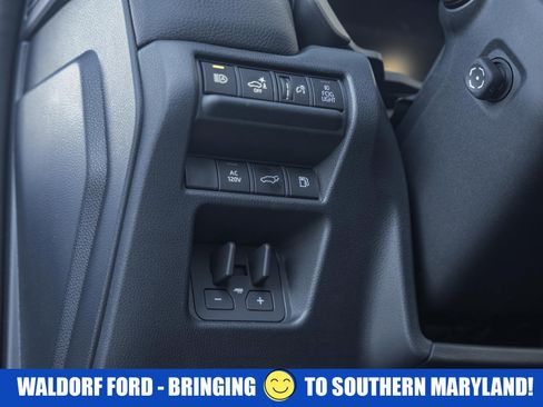 Used 2025 Toyota Land Cruiser image 47