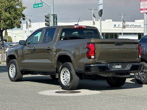 Used 2023 Chevrolet Colorado W/T RWD image 6