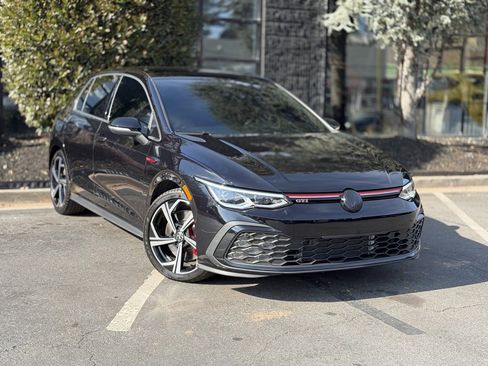 Used 2024 Volkswagen GTI SE w/ SE Leather Seats Package image 7