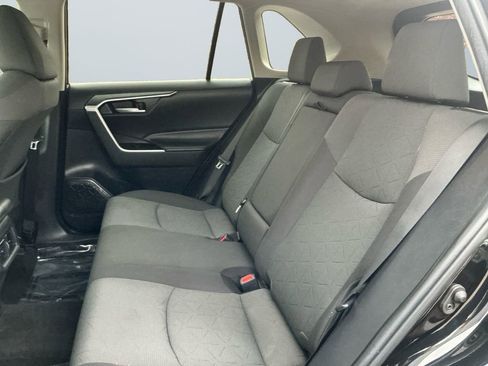 Used 2023 Toyota RAV4 XLE image 13