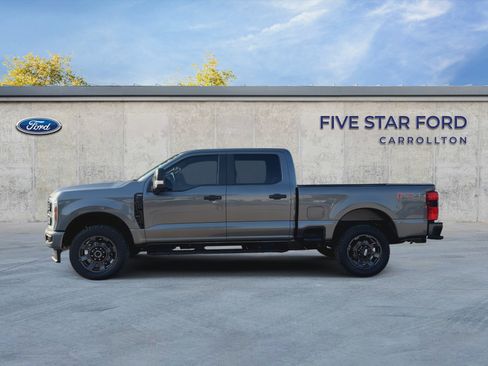 Certified 2025 Ford F250 XL w/ STX Appearance Package AWD/4WD image 5