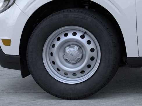 New 2025 Ford Maverick XL w/ Equipment Group 101A image 44