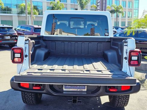 New 2026 Jeep Gladiator Rubicon AWD/4WD image 7