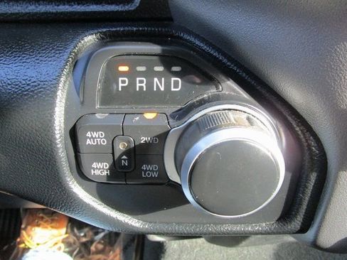 Used 2021 RAM 1500 Big Horn image 40