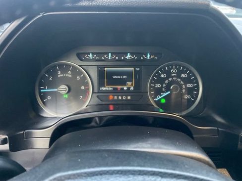 Used 2020 Ford F150 XLT w/ Equipment Group 302A Luxury AWD/4WD image 10