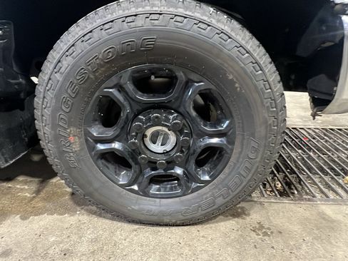Used 2022 Ford F350 XL w/ Power Equipment Group AWD/4WD image 9