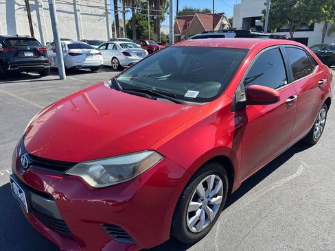 Used 2016 Toyota Corolla LE FWD image 8