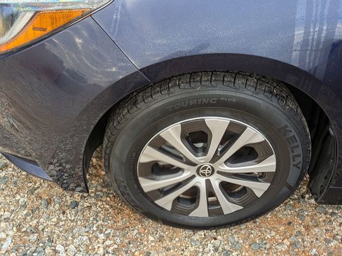 Used 2022 Toyota Corolla LE image 12