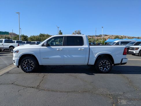 Used 2025 RAM 1500 Laramie w/ Sport Appearance Package AWD/4WD image 6