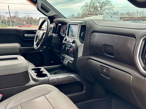 Used 2019 Chevrolet Silverado 1500 LTZ w/ LTZ Premium Package image 11