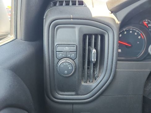 Used 2022 Chevrolet Silverado 1500 Custom RWD image 24