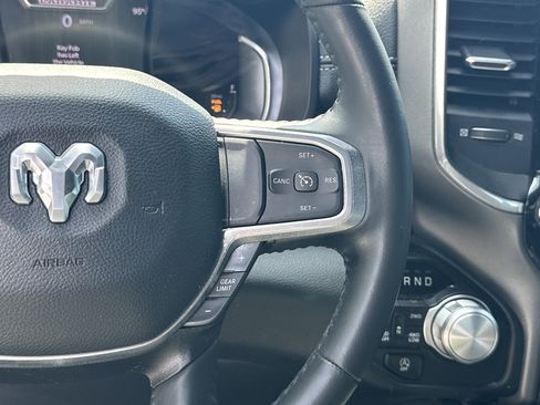 Used 2023 RAM 1500 Laramie AWD/4WD image 29