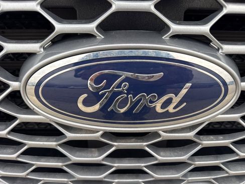 Certified 2023 Ford Edge SEL image 13