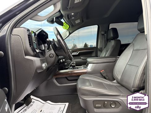 Used 2023 GMC Sierra 1500 SLT w/ SLT Premium Package RWD image 10