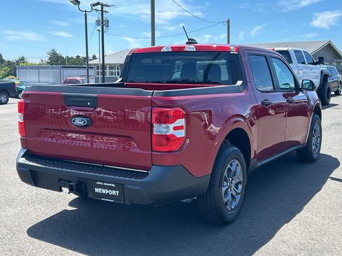 New 2026 Ford Maverick XLT w/ Equipment Group 301A AWD/4WD image 10