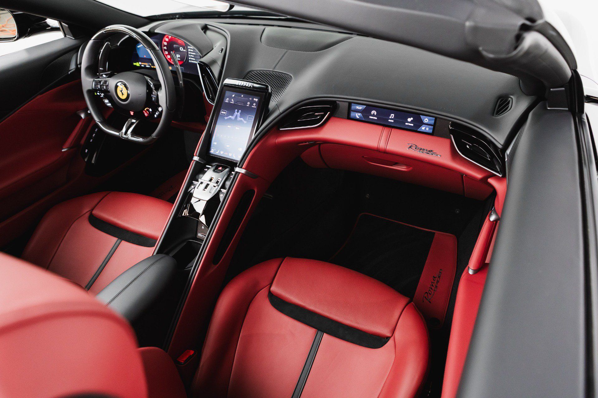 Certified 2024 Ferrari Roma Spider RWD image 93