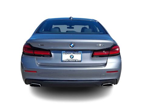 Certified 2023 BMW 530i xDrive w/ Premium Package image 5