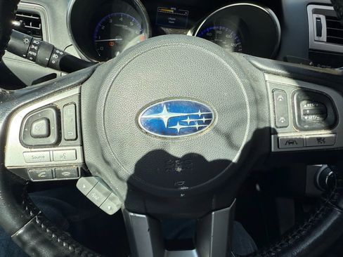 Used 2016 Subaru Outback 3.6R Limited image 18