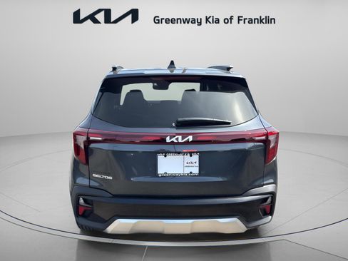 New 2026 Kia Seltos EX FWD image 6