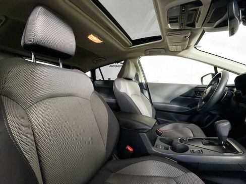 Used 2024 Subaru Crosstrek 2.0i Premium image 27