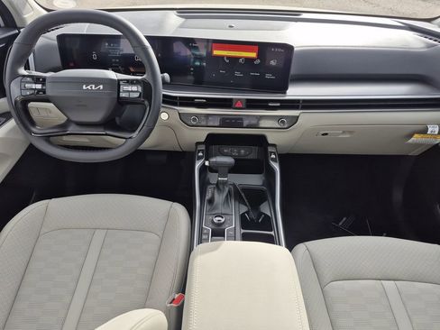 New 2026 Kia Sorento S image 13