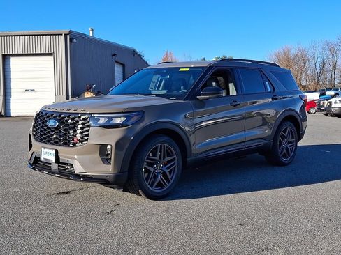 New 2026 Ford Explorer ST w/ Sun And Sound Package AWD/4WD image 2